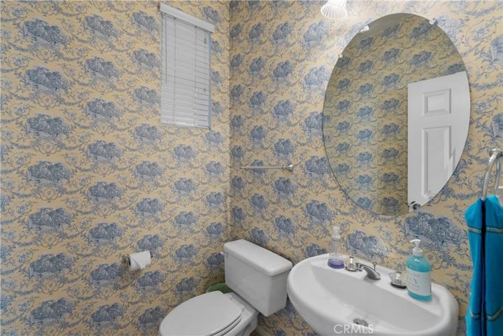 17606 Gladesworth Lane, Canyon Country, California 91387