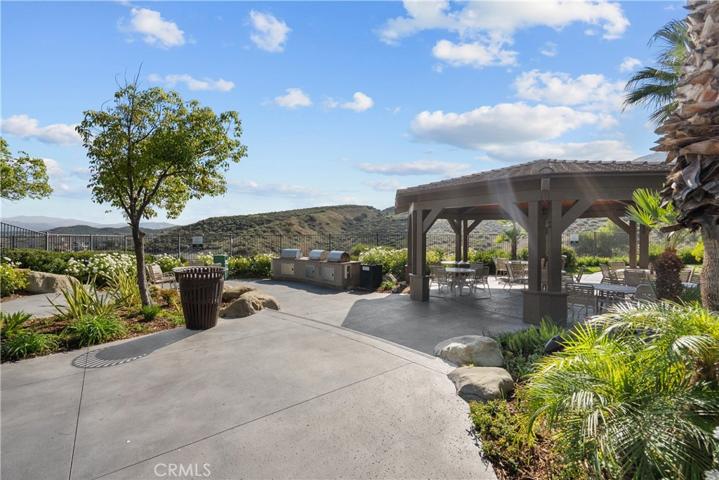 17606 Gladesworth Lane, Canyon Country, California 91387