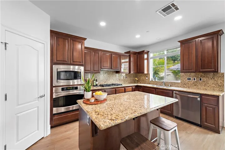 24 Paseo Canos, San Clemente, California 92673