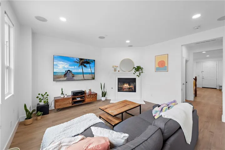 24 Paseo Canos, San Clemente, California 92673