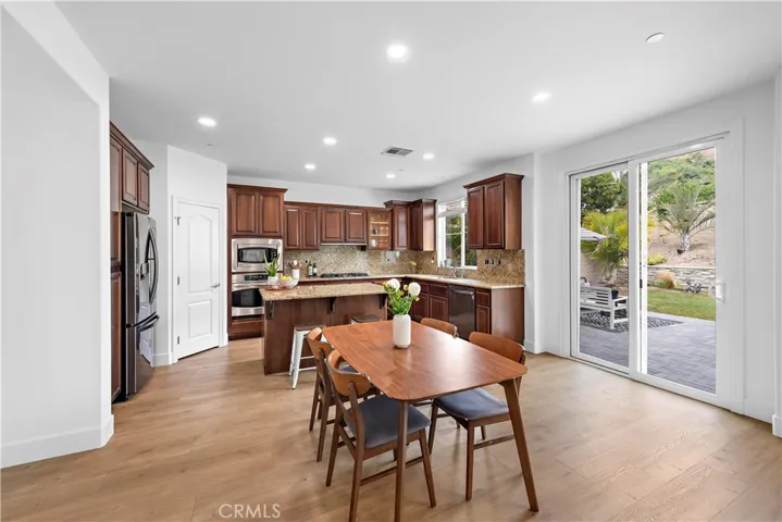 24 Paseo Canos, San Clemente, California 92673
