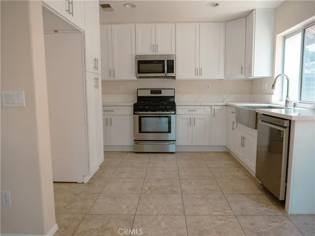 31775 Camino Rosales, Temecula, California 92592