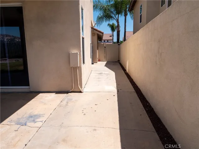 31775 Camino Rosales, Temecula, California 92592