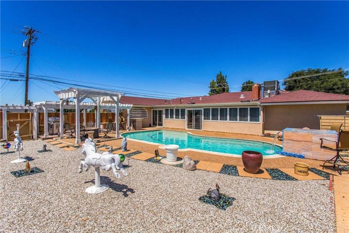 221 E County Line, Calimesa, California 92320