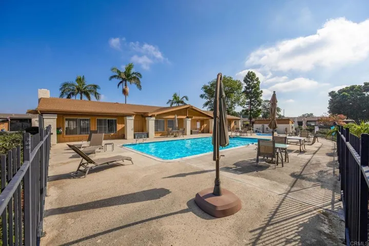 4391 Albatross Way, Oceanside, California 92057