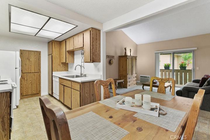 20702 El Toro Road Unit 218, Lake Forest, California 92630