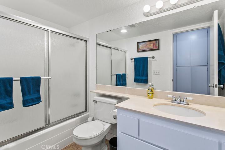20702 El Toro Road Unit 218, Lake Forest, California 92630