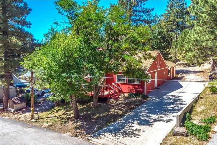 788 Tulip Drive, Green Valley Lake, California 92341