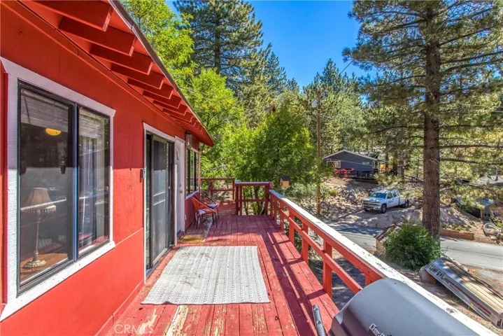 788 Tulip Drive, Green Valley Lake, California 92341