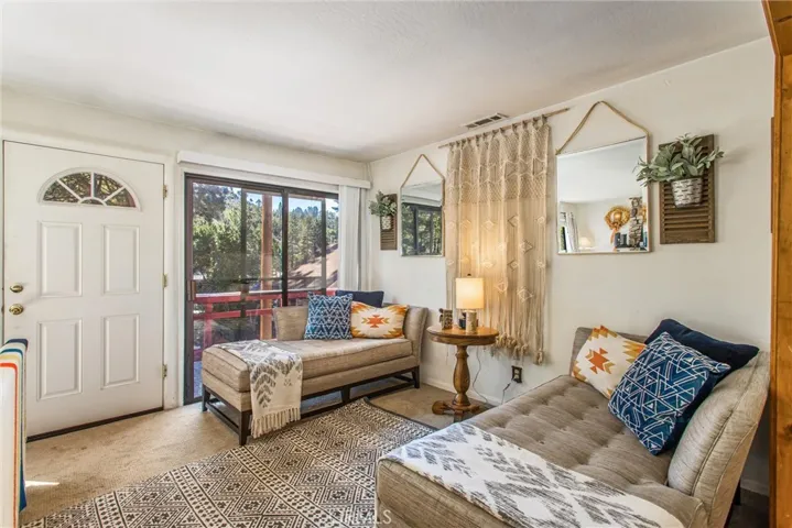 788 Tulip Drive, Green Valley Lake, California 92341