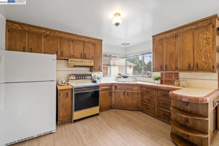 33103 9th St, Union City, California 94587