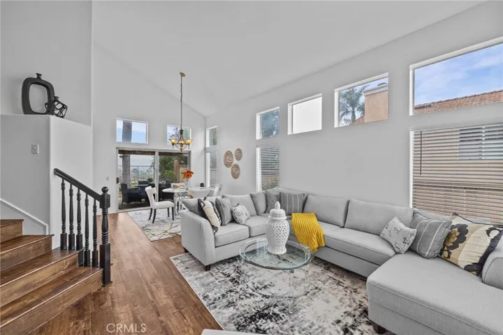 2552 Steven Drive, Corona, California 92879