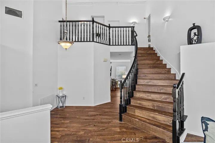 2552 Steven Drive, Corona, California 92879