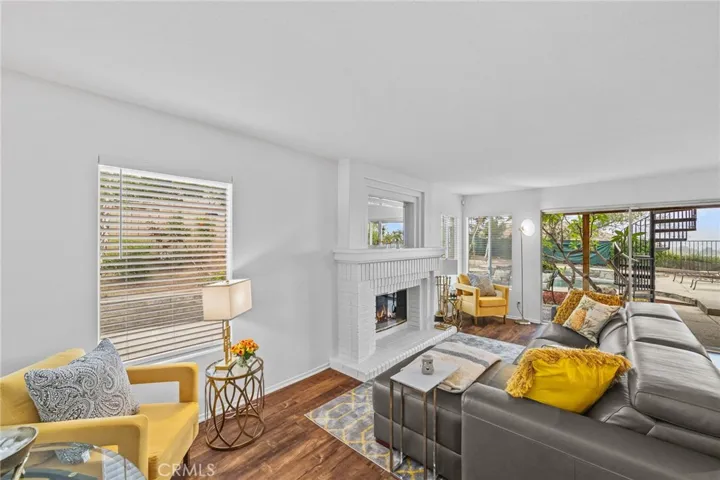 2552 Steven Drive, Corona, California 92879