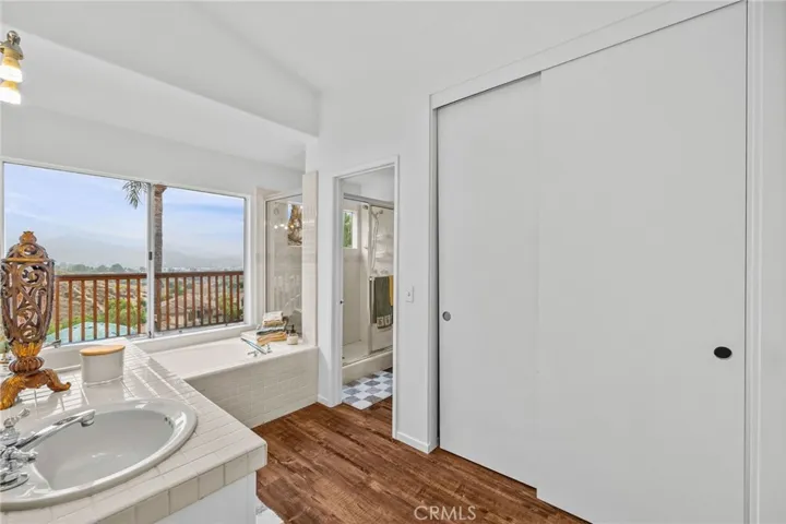 2552 Steven Drive, Corona, California 92879