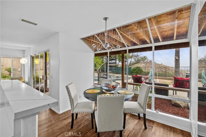 2552 Steven Drive, Corona, California 92879