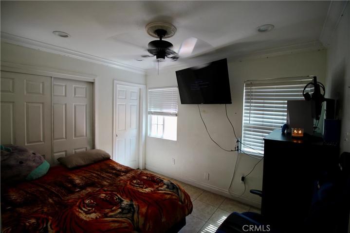 5834 Gardenia Avenue, Long Beach, California 90805