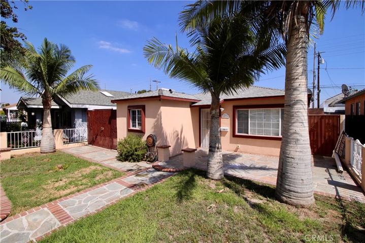 5834 Gardenia Avenue, Long Beach, California 90805