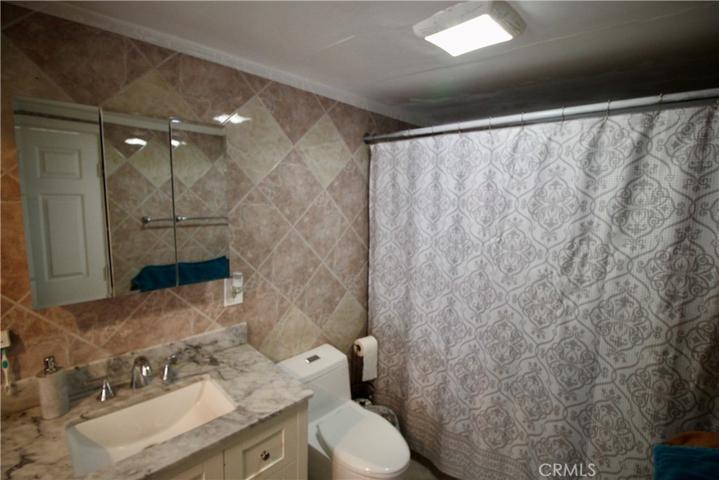 5834 Gardenia Avenue, Long Beach, California 90805