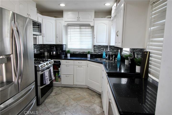 5834 Gardenia Avenue, Long Beach, California 90805