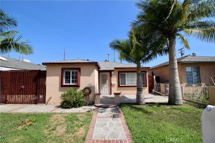 5834 Gardenia Avenue, Long Beach, California 90805
