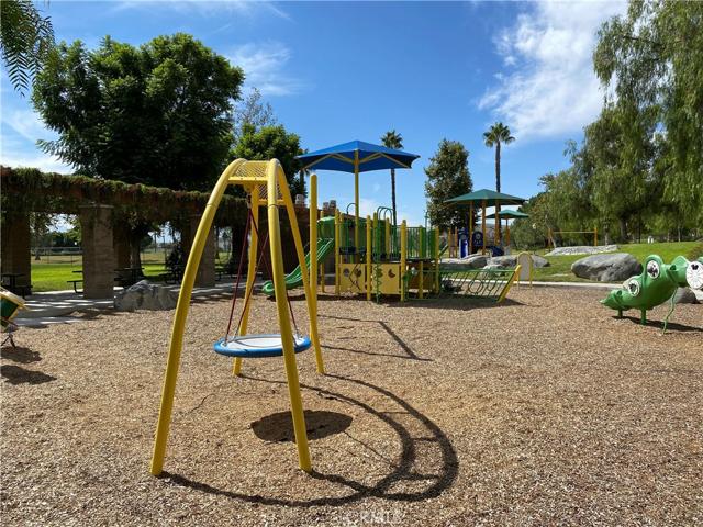 Victoria Grove playground