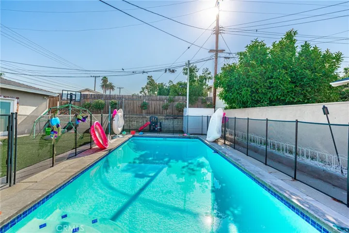 1002 S Hillward Avenue, West Covina, California 91791