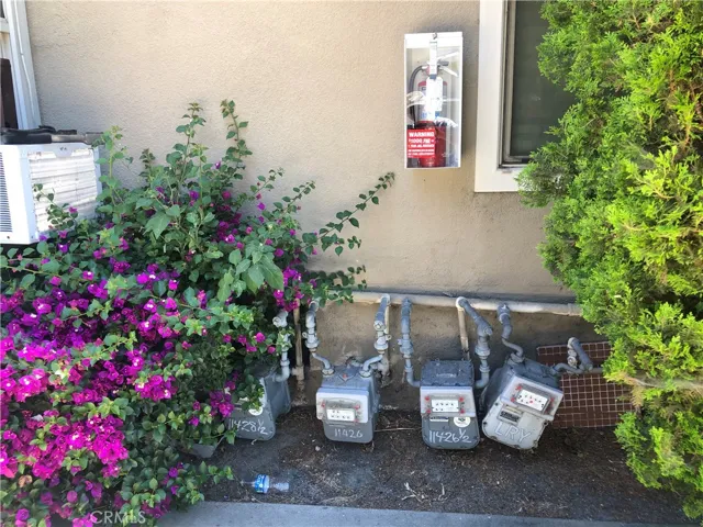 11426 Emelita Street, North Hollywood, California 91601