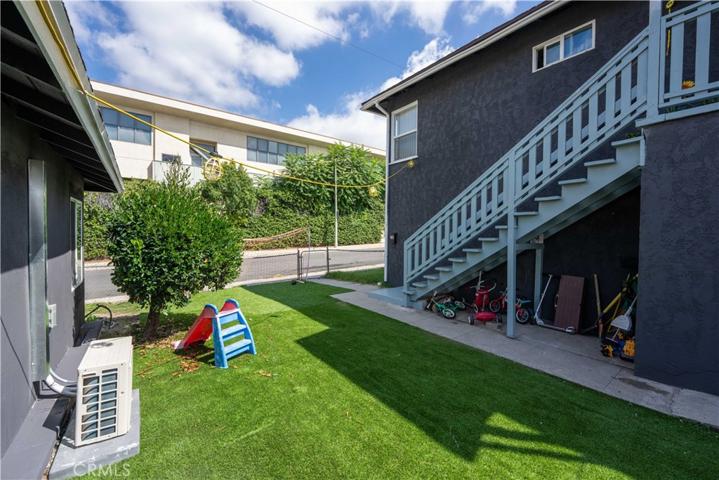 112 Grandview Street, Pasadena, California 91103