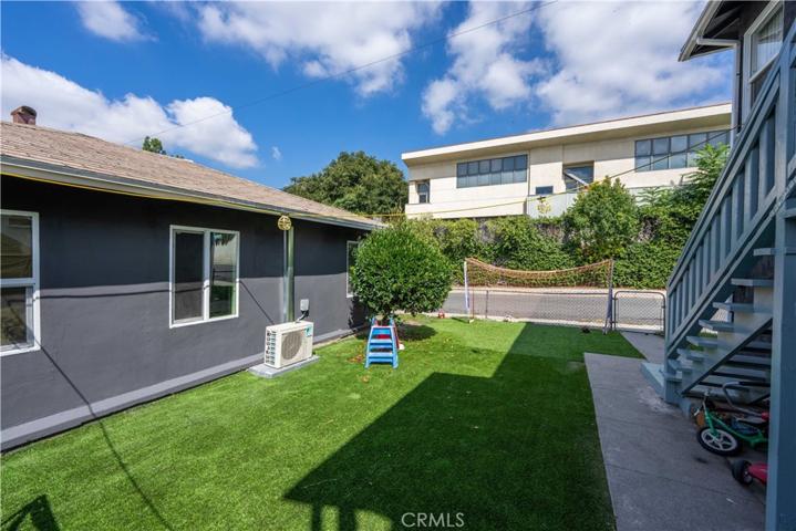 112 Grandview Street, Pasadena, California 91103
