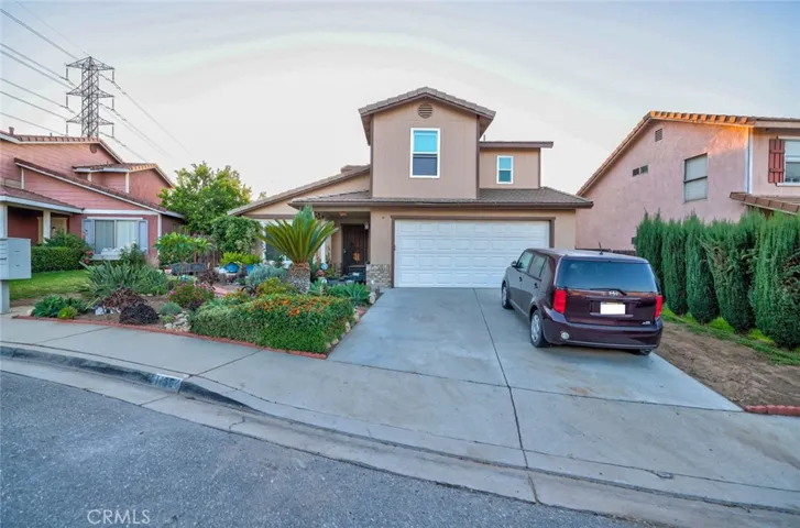 11364 Parkridge Drive, Fontana, California 92337