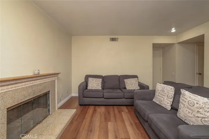 11364 Parkridge Drive, Fontana, California 92337