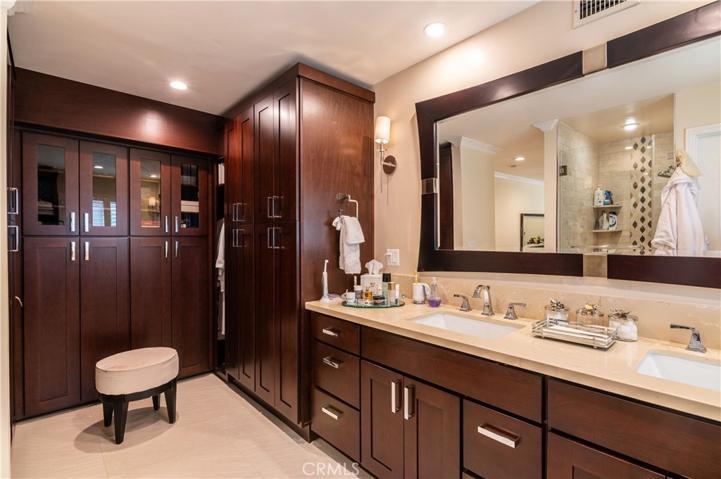 3217 Dora Verdugo Drive, Glendale, California 91208
