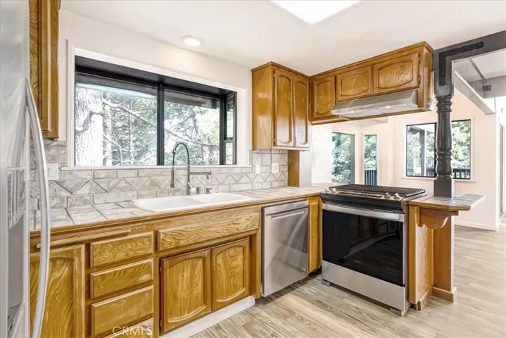 Garden window, tile countertop