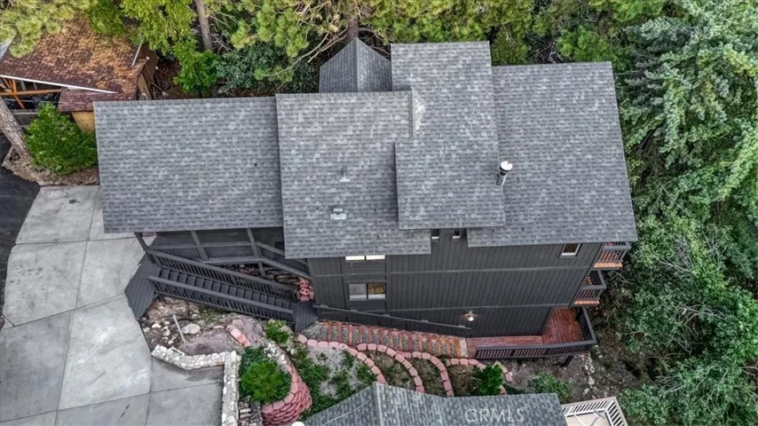 1136 Scenic Way, Rimforest, California 92378