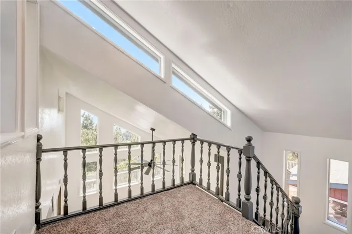 1136 Scenic Way, Rimforest, California 92378