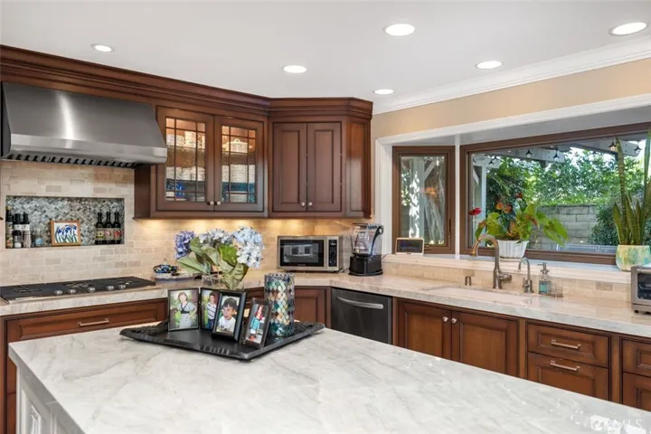 5 Vispera, Irvine, California 92620