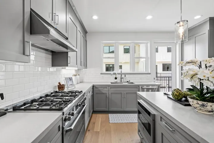 906 Adams St., Redwood City, California 94061