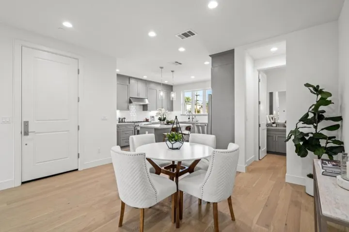 906 Adams St., Redwood City, California 94061