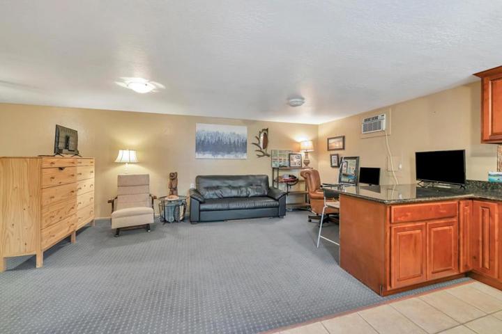 671 S 14th Street, San Jose, California 95112