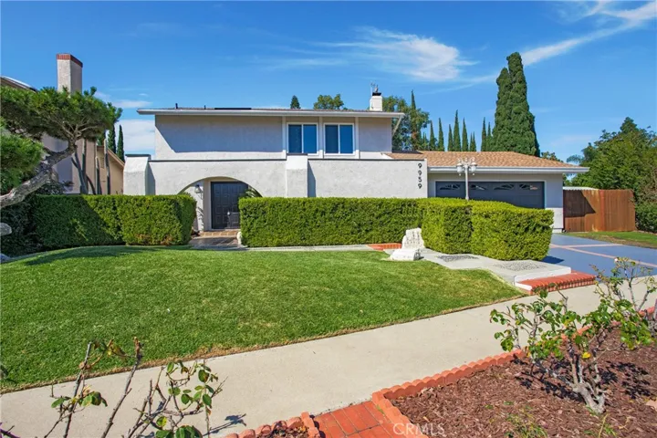 9959 Dahlia Circle, Fountain Valley, California 92708