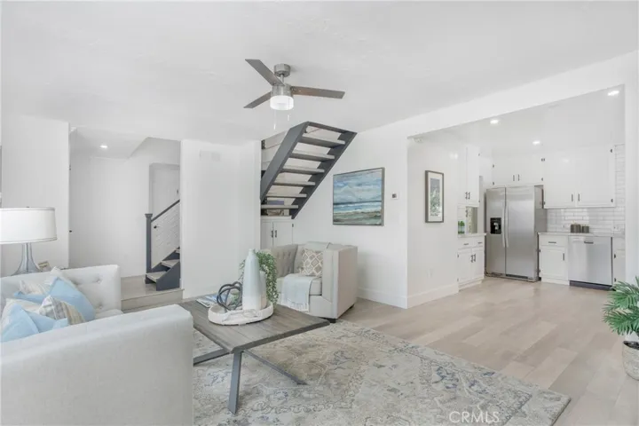 9959 Dahlia Circle, Fountain Valley, California 92708