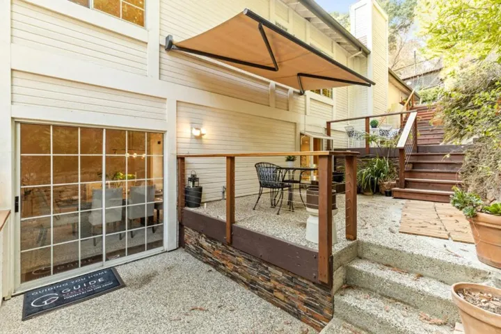 628 Lakeview Way, Redwood City, California 94062