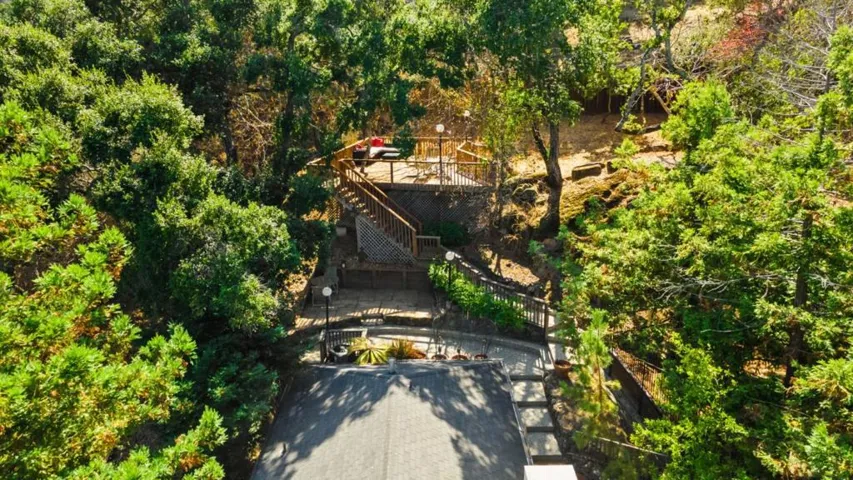 628 Lakeview Way, Redwood City, California 94062