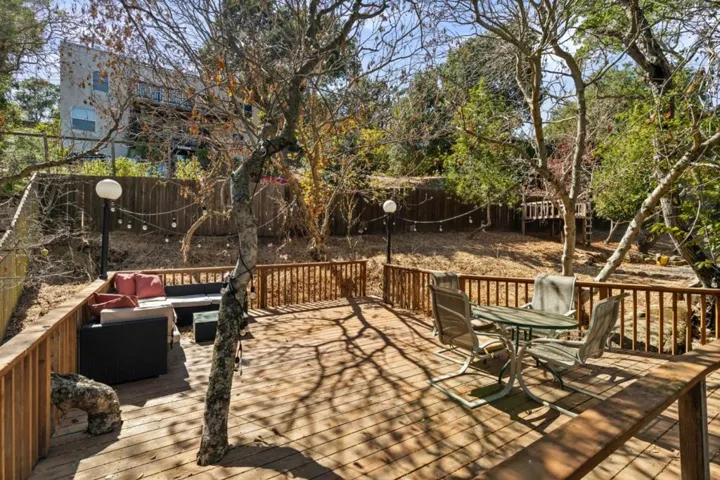 628 Lakeview Way, Redwood City, California 94062