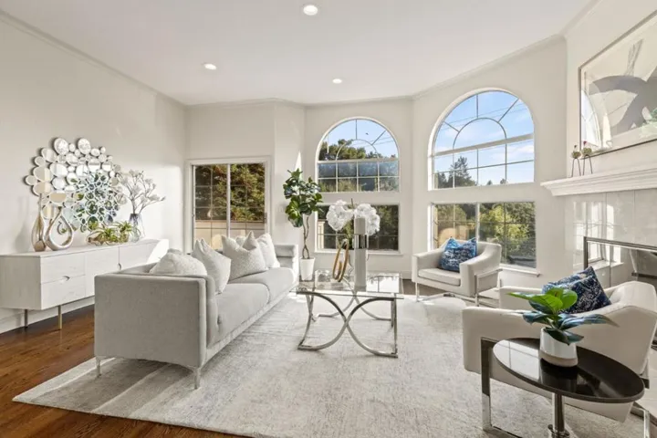 628 Lakeview Way, Redwood City, California 94062