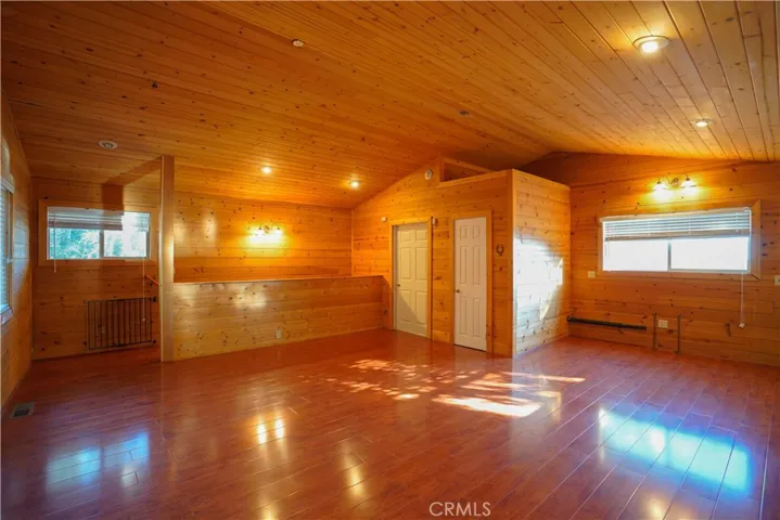 Upper-Level Bedroom