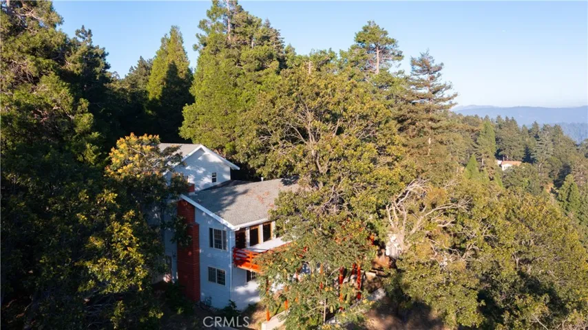 21727 Vista Drive, Cedarpines Park, California 92322