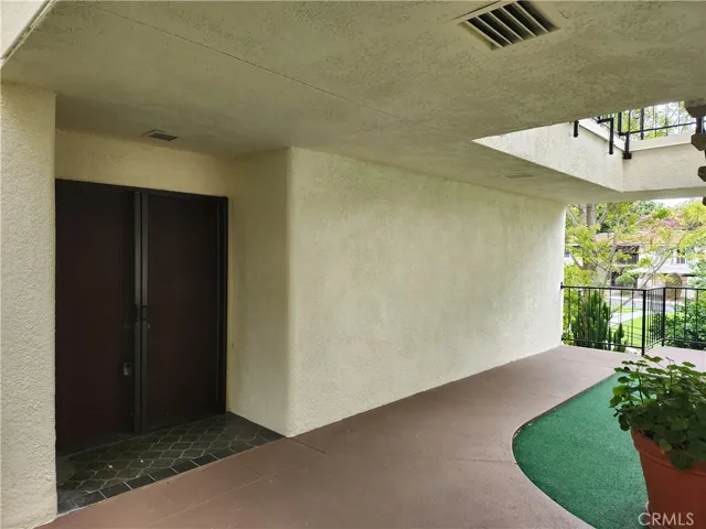 2355 Via Mariposa W Unit 1H, Laguna Woods, California 92637
