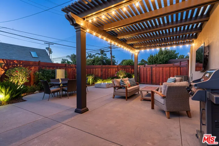 12017 Culver Drive, Culver City, California 90230